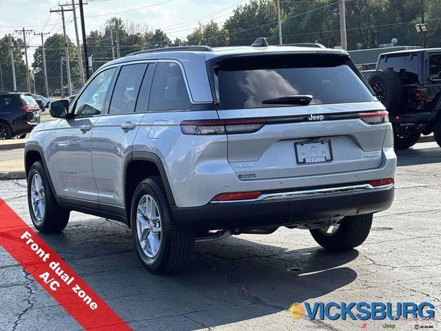 2025 Jeep Grand Cherokee GRAND CHEROKEE LAREDO X 4X4