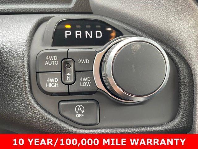 2026 Ram 1500 Big Horn Crew Cab 4x4 5'7" Box