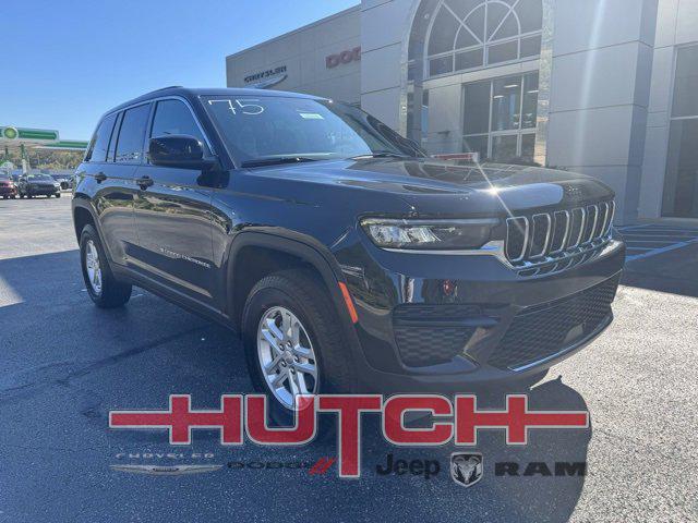 2025 Jeep Grand Cherokee GRAND CHEROKEE LAREDO 4X4 2025 Jeep Grand Cherokee GRAND CHEROKEE LAREDO 4X4