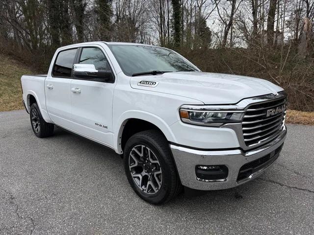 2026 Ram 1500 Laramie Crew Cab 4x4 5'7" Box