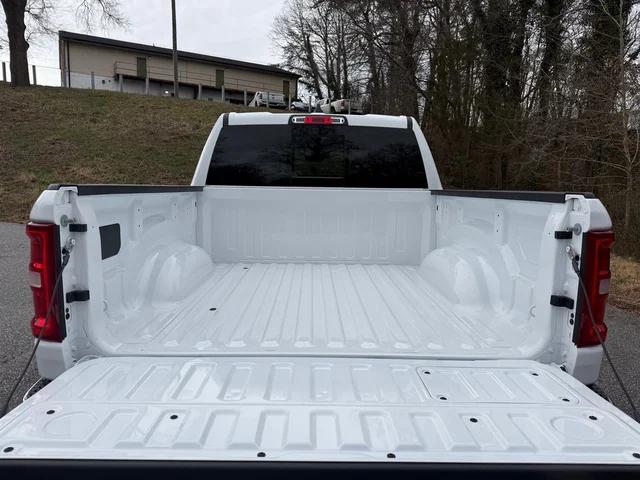 2026 Ram 1500 Laramie Crew Cab 4x4 5'7" Box