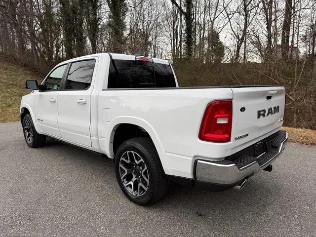 2026 Ram 1500 Laramie Crew Cab 4x4 5'7" Box