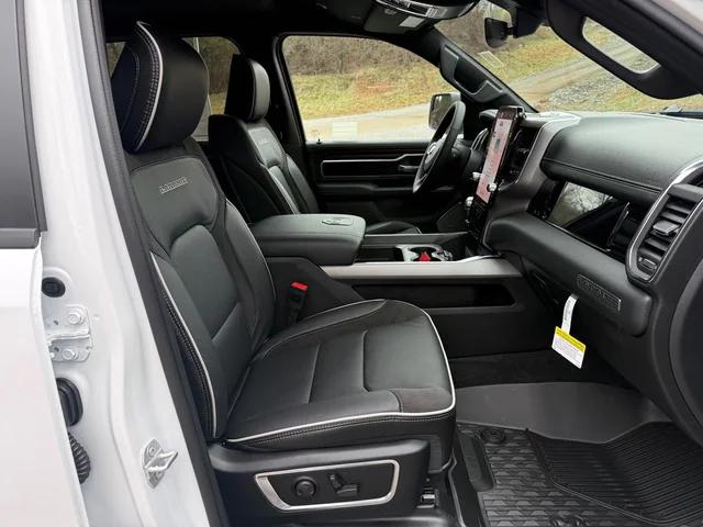 2026 Ram 1500 Laramie Crew Cab 4x4 5'7" Box