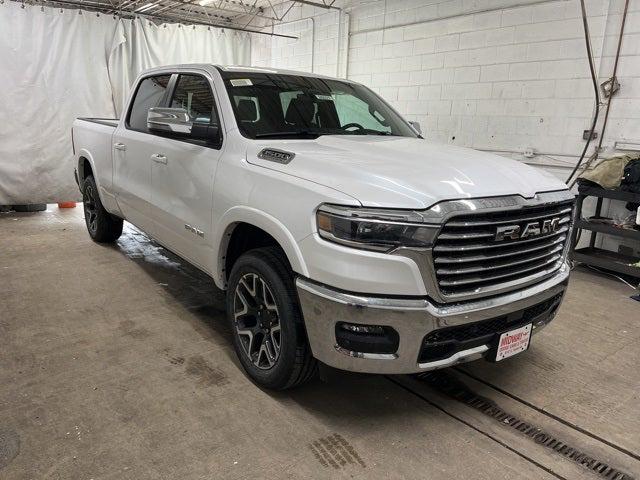 2026 RAM Ram 1500 RAM 1500 LARAMIE CREW CAB 4X4 64 BOX