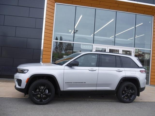 2025 Jeep Grand Cherokee GRAND CHEROKEE ALTITUDE X 4X4