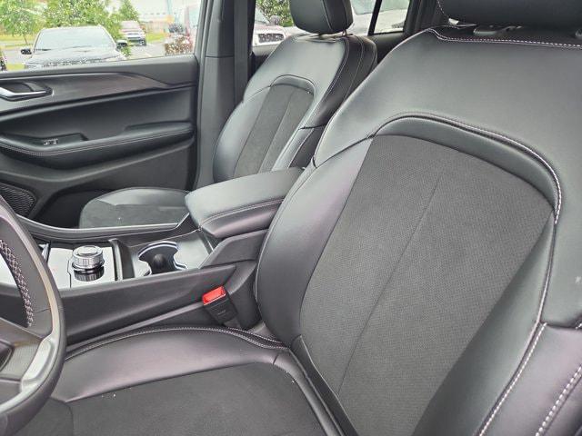 2025 Jeep Grand Cherokee GRAND CHEROKEE ALTITUDE 4X4 2025 Jeep Grand Cherokee GRAND CHEROKEE ALTITUDE 4X4