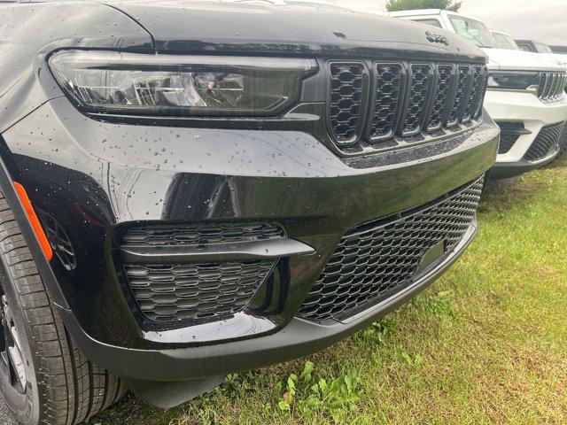 2025 Jeep Grand Cherokee GRAND CHEROKEE ALTITUDE 4X4