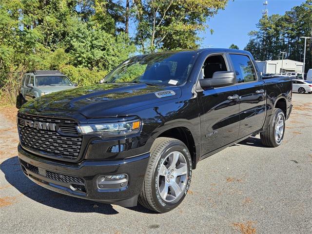 2025 RAM Ram 1500 RAM 1500 TRADESMAN CREW CAB 4X2 57 BOX