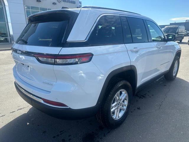 2025 Jeep Grand Cherokee GRAND CHEROKEE LAREDO 4X4