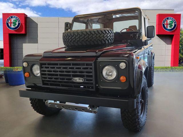 1990 Land Rover Defender 