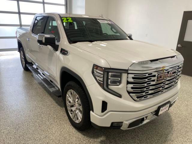 2022 GMC Sierra 1500 4WD Crew Cab Short Box Denali