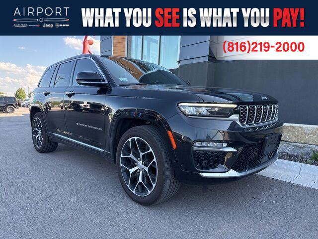 2022 Jeep Grand Cherokee Summit Reserve 4x4 2022 Jeep Grand Cherokee Summit Reserve 4x4