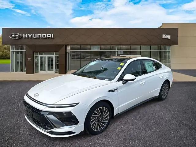 2025 Hyundai Sonata Hybrid Limited for sale in Vernon, CT