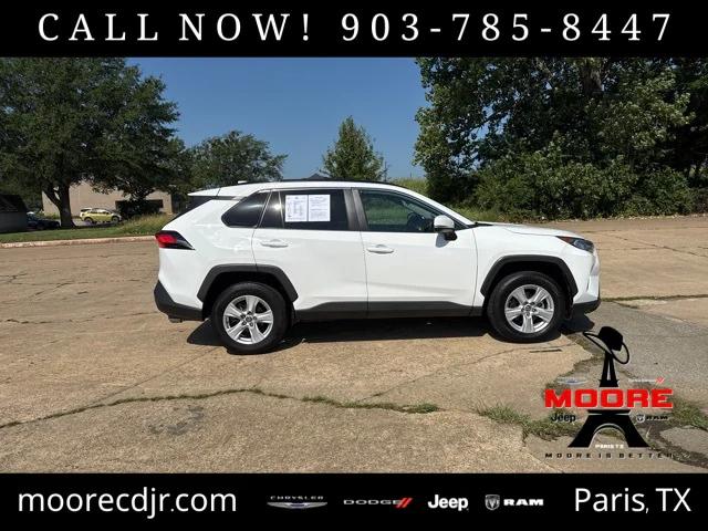 2020 Toyota RAV4 XLE
