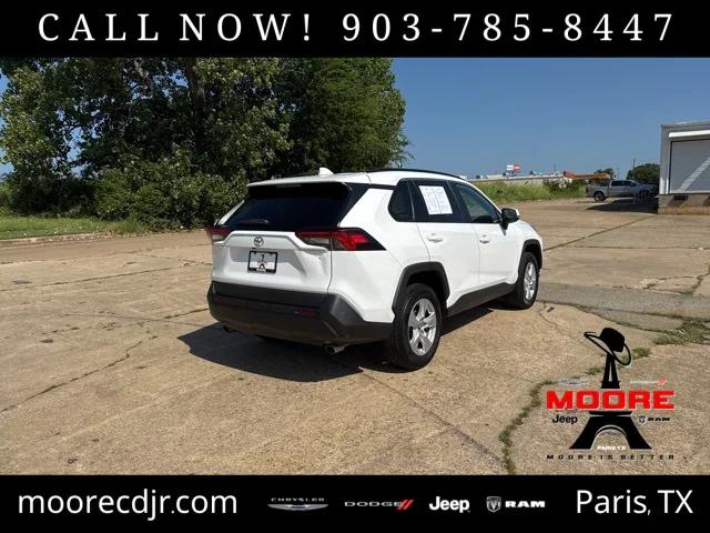 2020 Toyota RAV4 XLE
