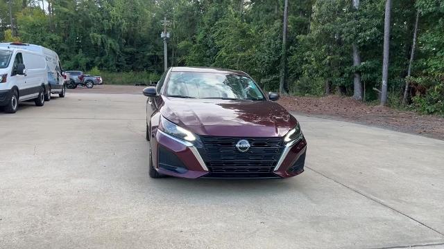 2024 Nissan Altima SV FWD