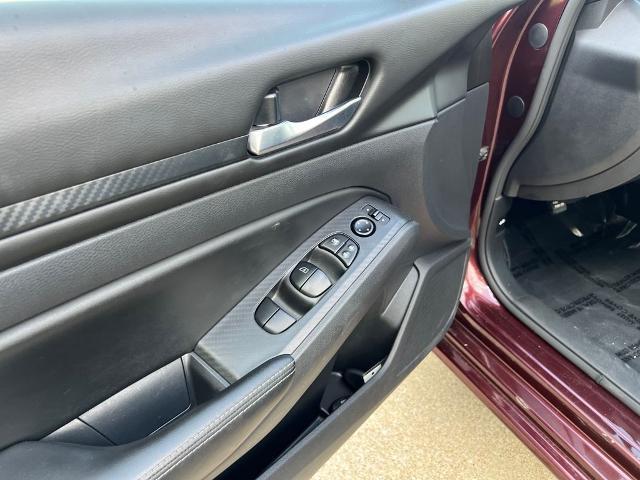 2024 Nissan Altima SV FWD