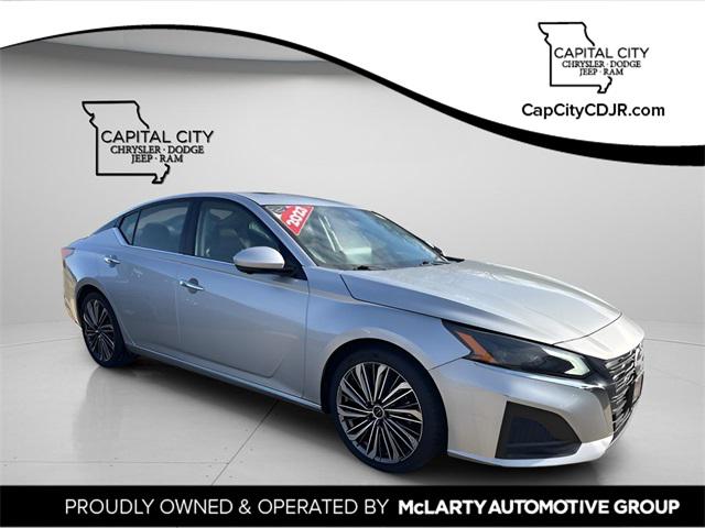 2023 Nissan Altima SL FWD 2023 Nissan Altima SL FWD