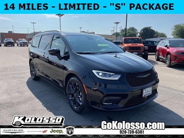 2025 Chrysler Pacifica Limited