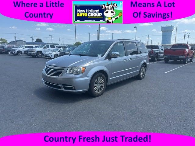 2016 Chrysler Town and Country Touring-L Anniversary Edition