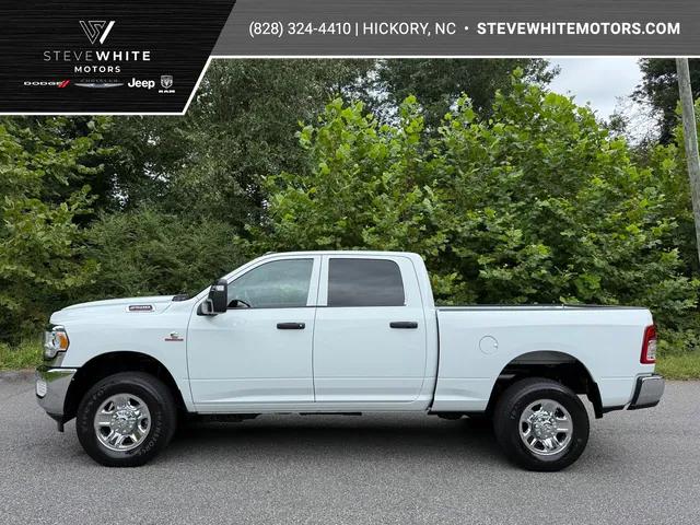 2024 RAM 2500 Tradesman Crew Cab 4x4 64 Box