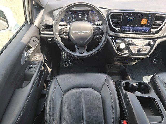 2022 Chrysler Pacifica Touring L AWD