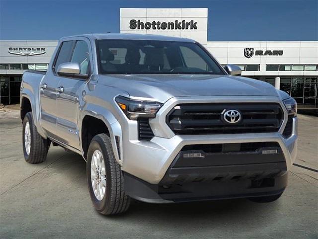 2024 Toyota Tacoma SR5 4WD