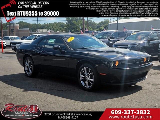 2021 Dodge Challenger SXT AWD