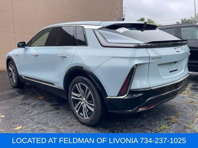 2024 Cadillac LYRIQ Luxury w/1SD