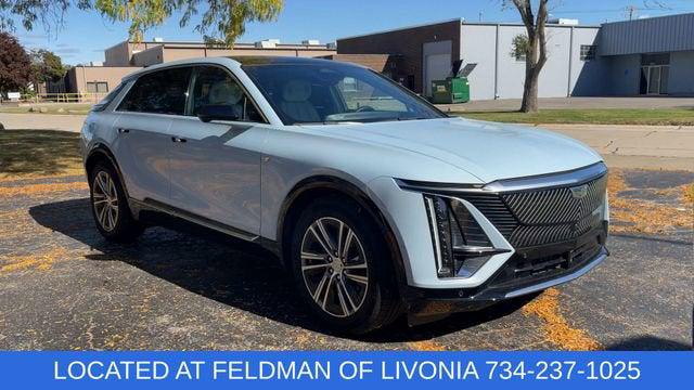 2024 Cadillac LYRIQ Luxury w/1SD
