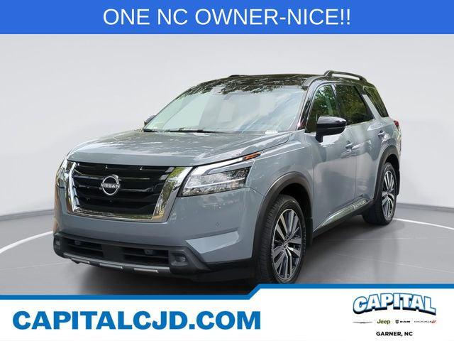 2022 Nissan Pathfinder Platinum 2WD 2022 Nissan Pathfinder Platinum 2WD
