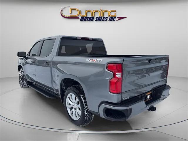 2021 Chevrolet Silverado 1500 4WD Crew Cab Short Bed Custom 2021 Chevrolet Silverado 1500 4WD Crew Cab Short Bed Custom