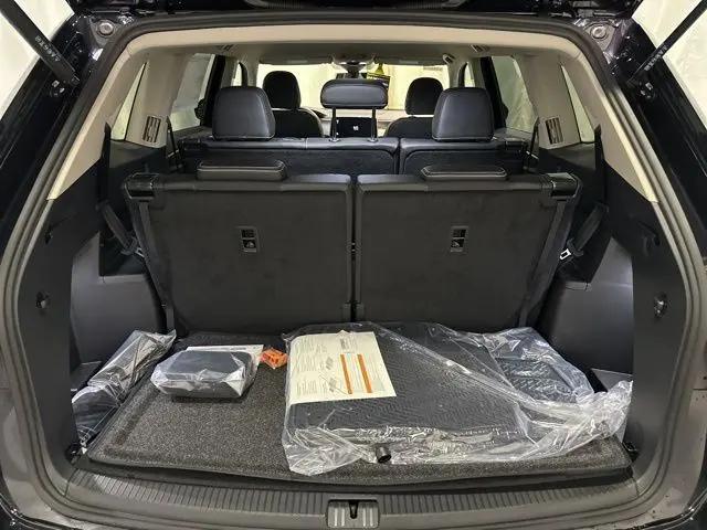 2026 Volkswagen Atlas SE