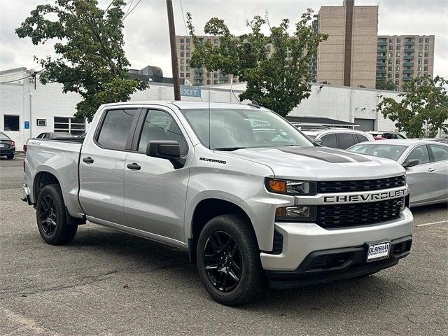 2022 Chevrolet Silverado 1500 LTD 4WD Crew Cab Short Bed Custom