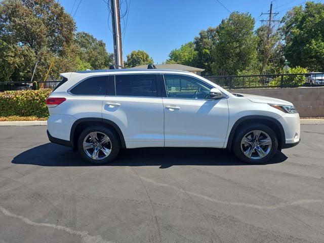 2018 Toyota Highlander Limited Platinum