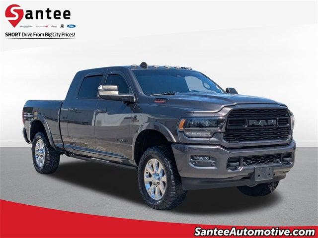 2022 RAM 3500 Limited Mega Cab 4x4 64 Box