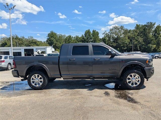 2022 RAM 3500 Limited Mega Cab 4x4 64 Box