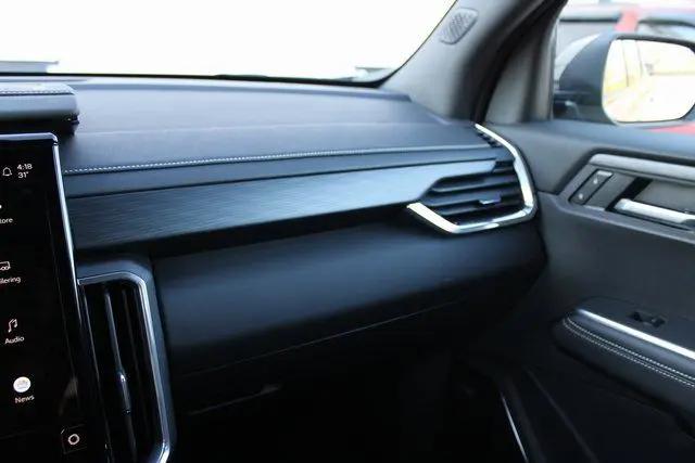 2026 GMC Acadia FWD Elevation
