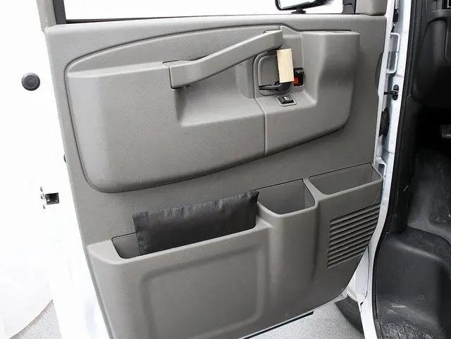 2025 Chevrolet Express Cutaway Work Van