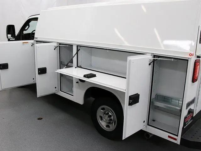 2025 Chevrolet Express Cutaway Work Van