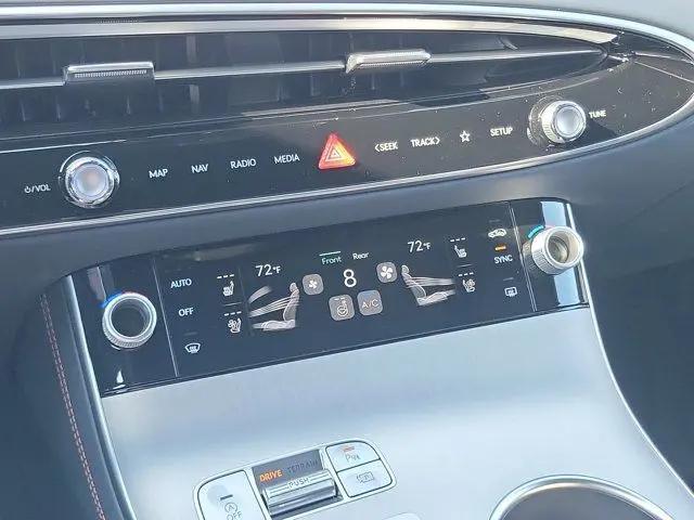 2026 Genesis GV70 3.5T Sport Advanced