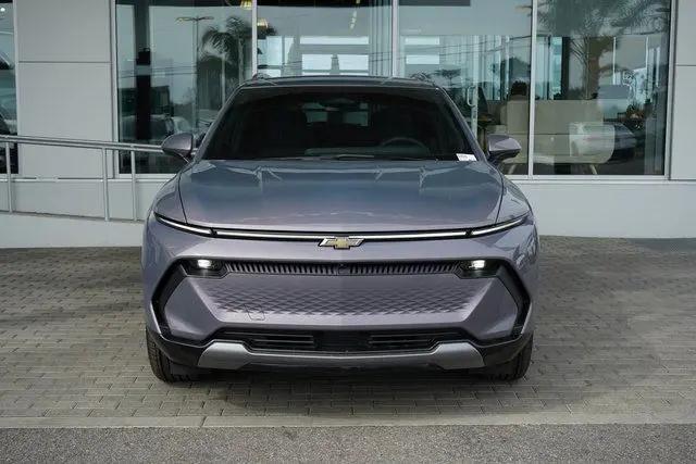 2025 Chevrolet Equinox LT 2