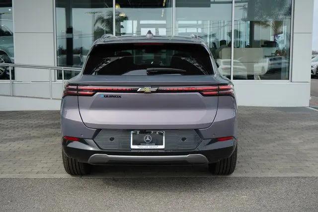 2025 Chevrolet Equinox LT 2