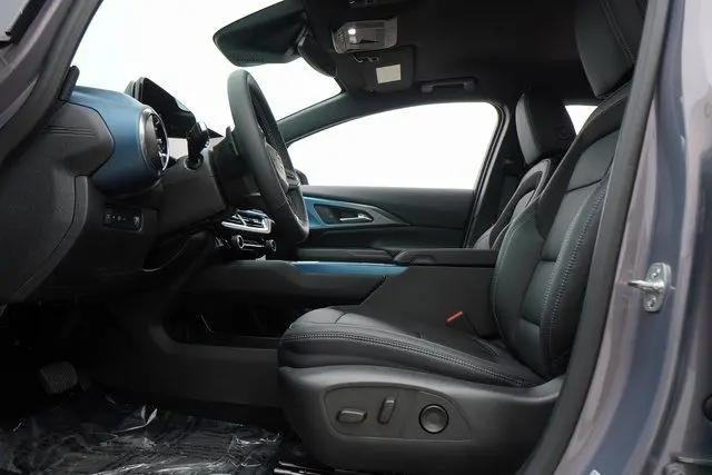 2025 Chevrolet Equinox LT 2