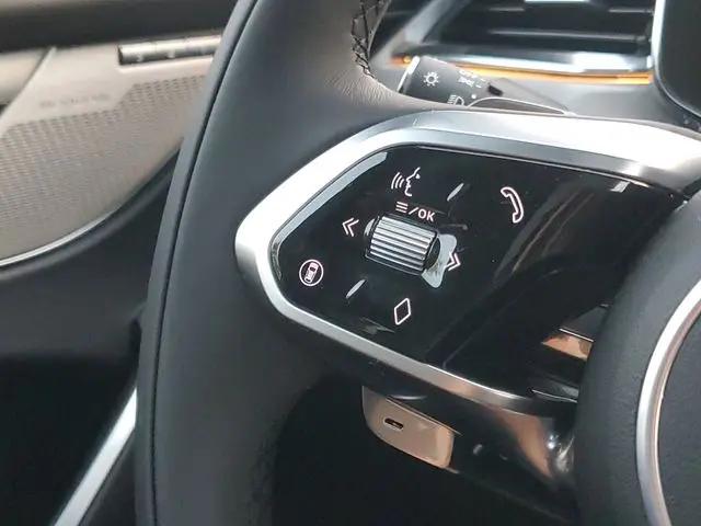 2026 Jaguar F-PACE R-Dynamic S P250 AWD Automatic