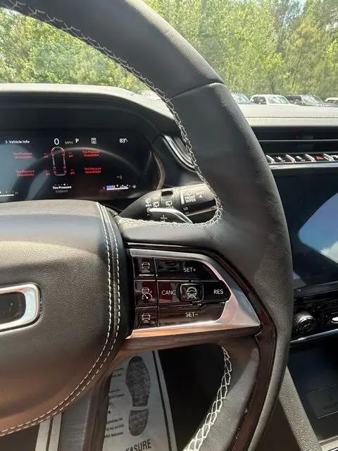 2025 Jeep Grand Cherokee L Overland 4x4