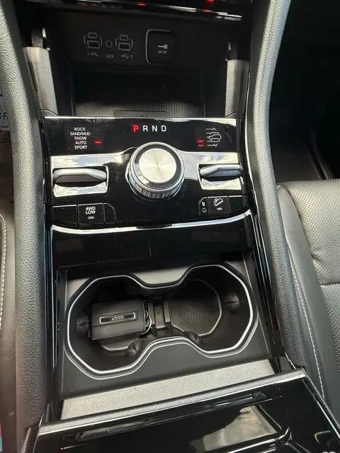 2025 Jeep Grand Cherokee L Overland 4x4