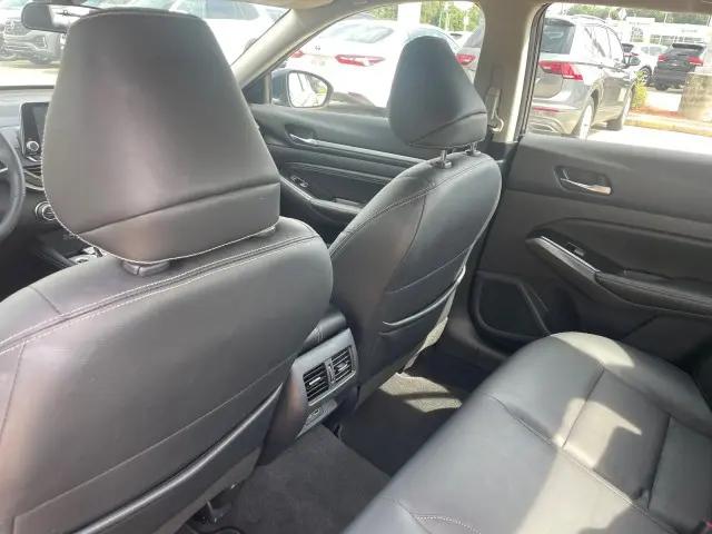 2022 Nissan Altima SL FWD