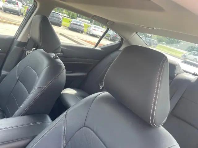2022 Nissan Altima SL FWD