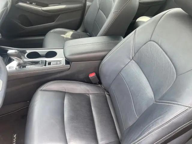 2022 Nissan Altima SL FWD